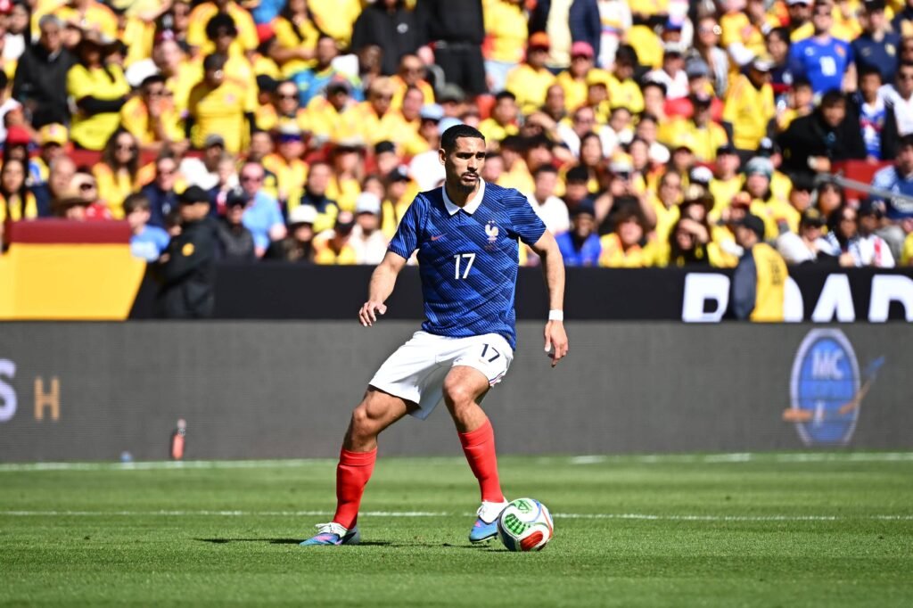 Transfer: Chelsea closing in on Lacroix deal