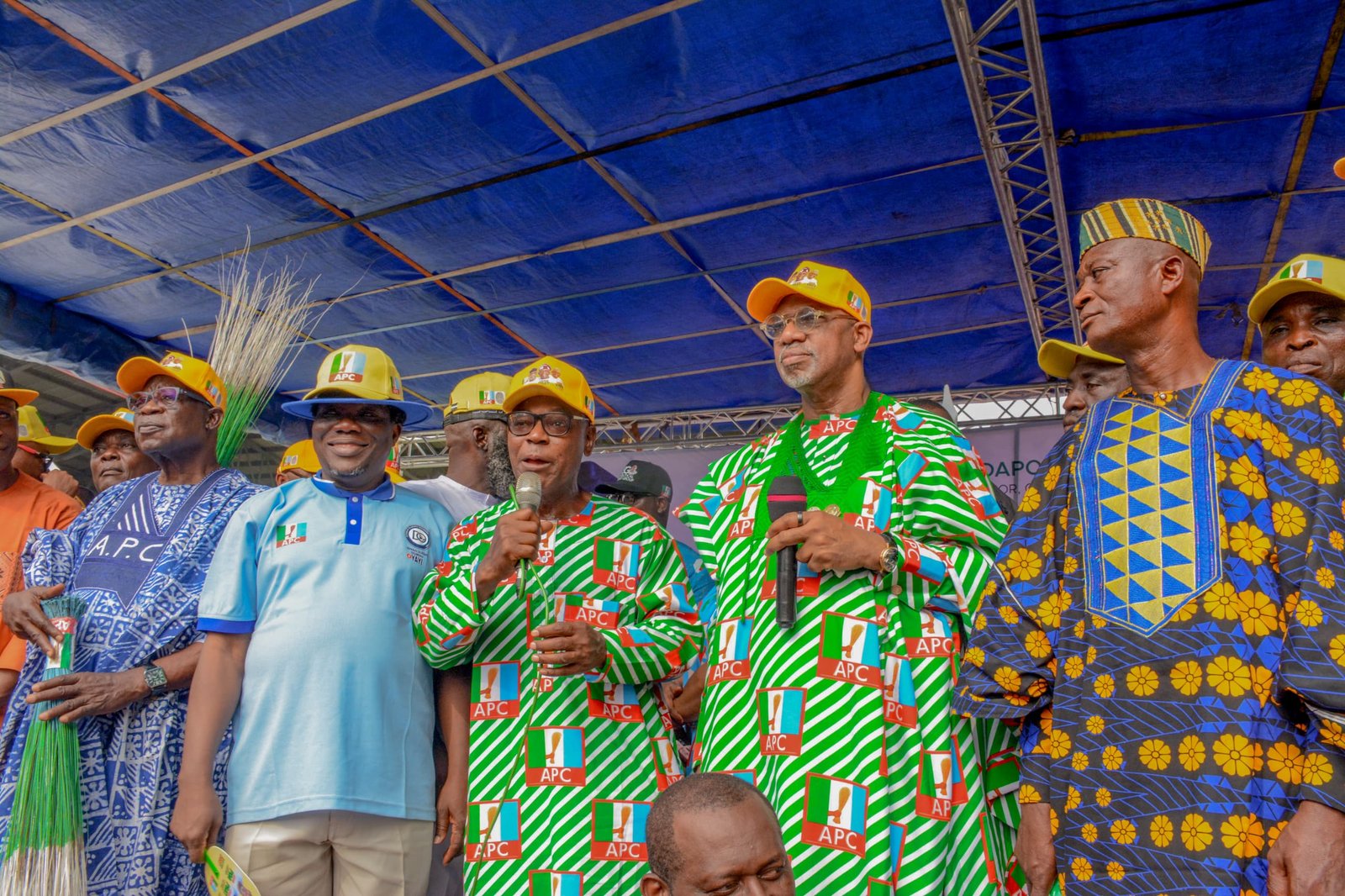 Abiodun Receives Thousands Of PDP, ADC Defectors Into APC