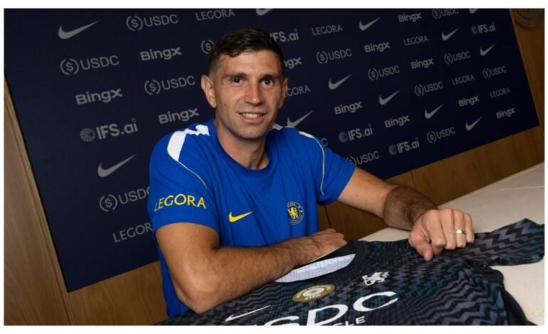 Transfer: Emi Martinez names two legends that convinced him to join Chelsea