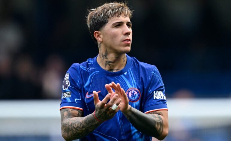 Transfer: Man City agree £125m deal to sign Enzo Fernandez from Chelsea