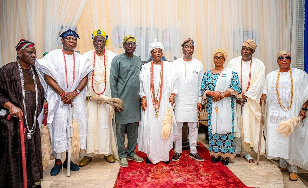 Sanwo-Olu Demands 250,000 Votes As Ikorodu Monarchs, Stakeholders Back Tinubu, Hamzat