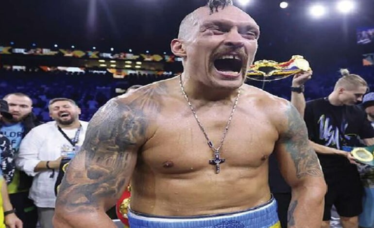 Usyk targets Benavidez fight before retirement